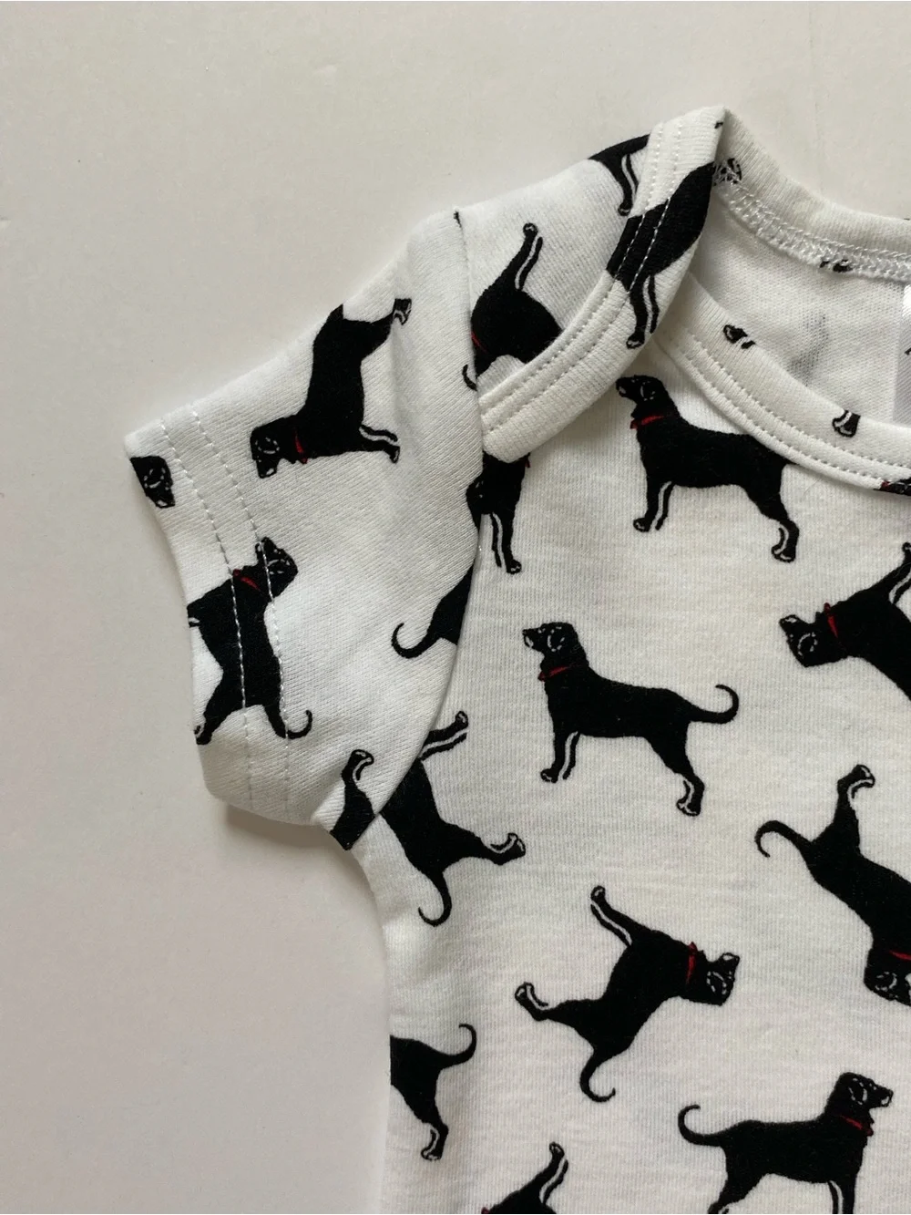 The Black Dog Baby Shirt Size 3 Months One Piece Organic Snap Top Dog NEW preppy